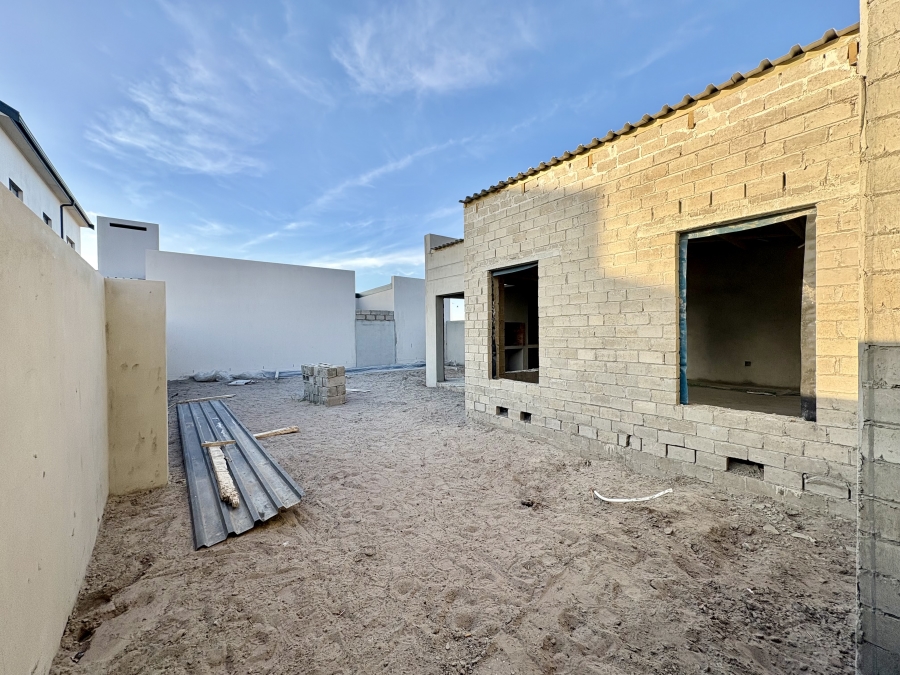 4 Bedroom Property for Sale in Sandown Western Cape